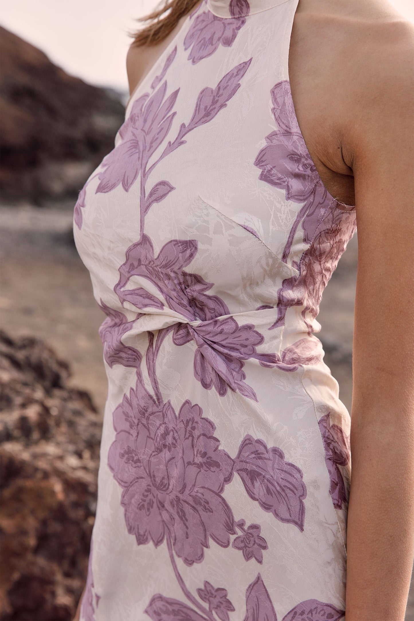 Abito lungo in jacquard floreale