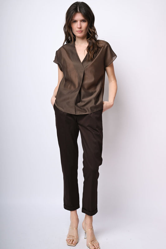 Pantaloni chino con risvolto