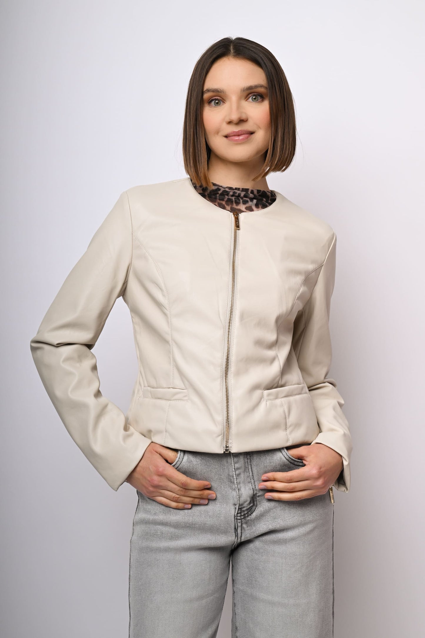 Giacca in similpelle con zip