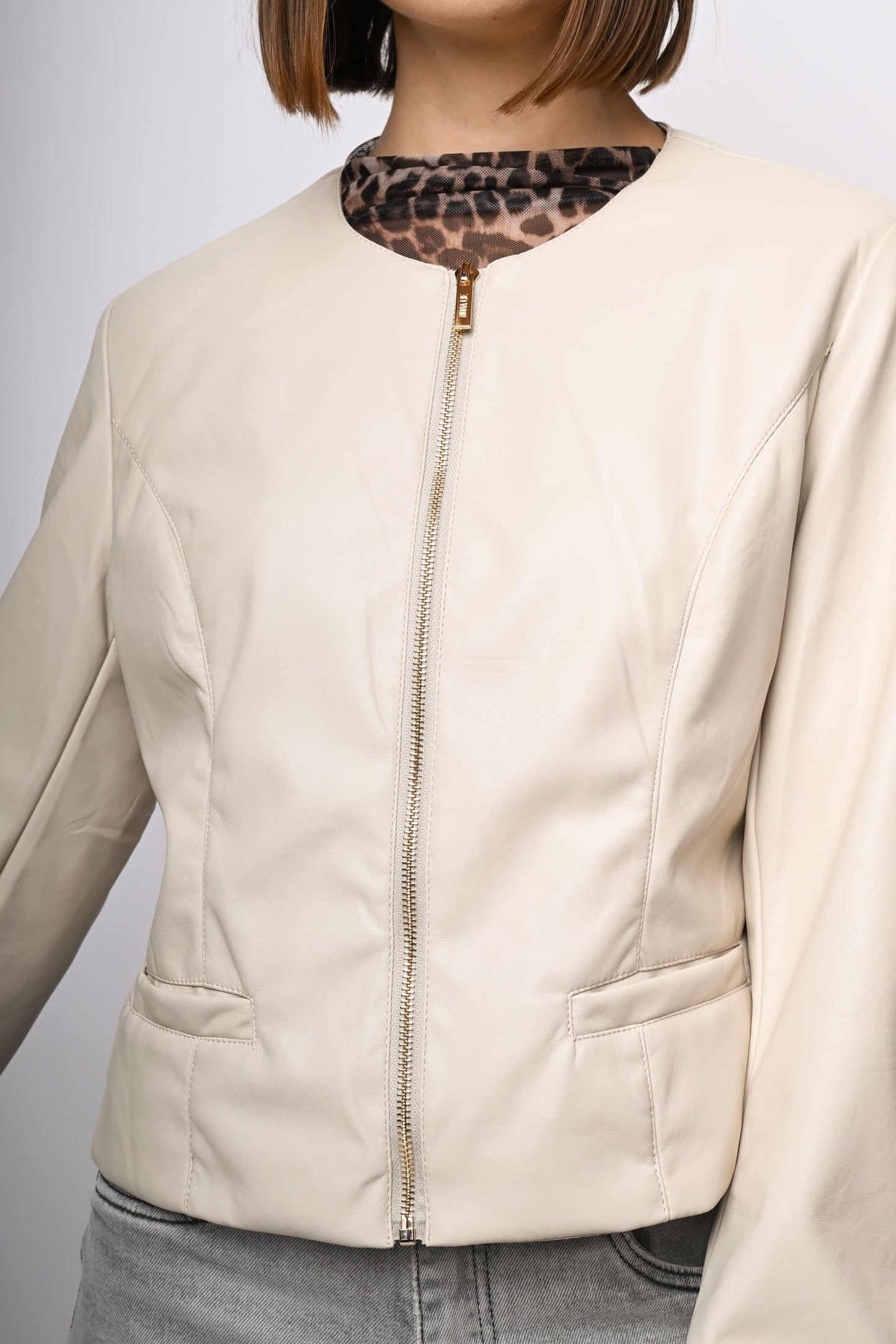 Giacca in similpelle con zip